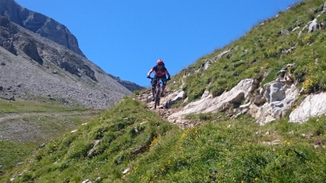 Singltrek v Savoie Enduro 2